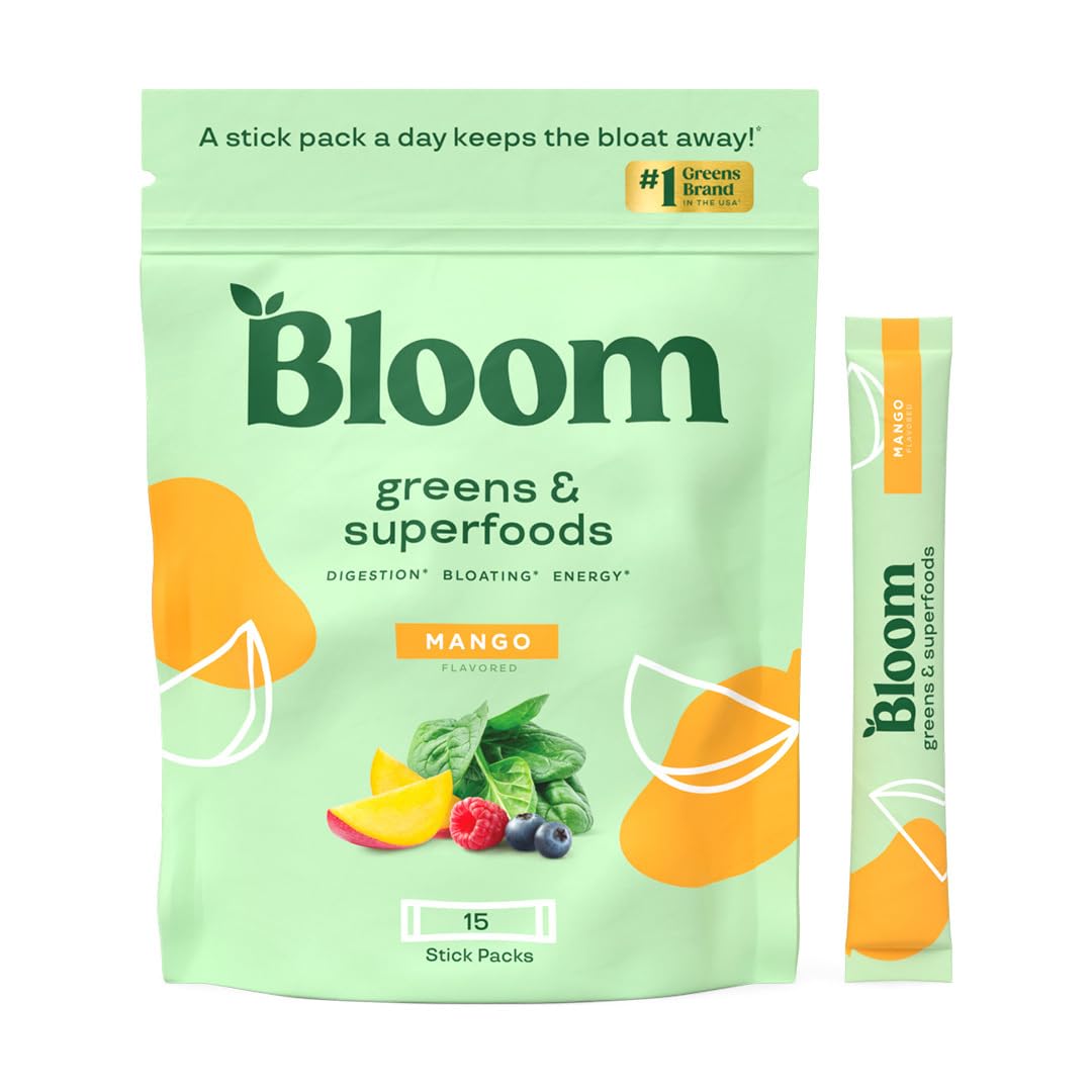 Bloom Nutrition Greens and Superfoods Powder for Digestive Health, Greens Powder, Digestive Enzymes, Probiotics, Spirulina, Chlorella for Bloating & Gut Support, Green Juice, 30 SVG, Strawberry Kiwi